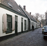 849145 Gezicht op de voorgevels van de Kameren van Jan van Campen (Schalkwijkstraat 6 - 24) te Utrecht.